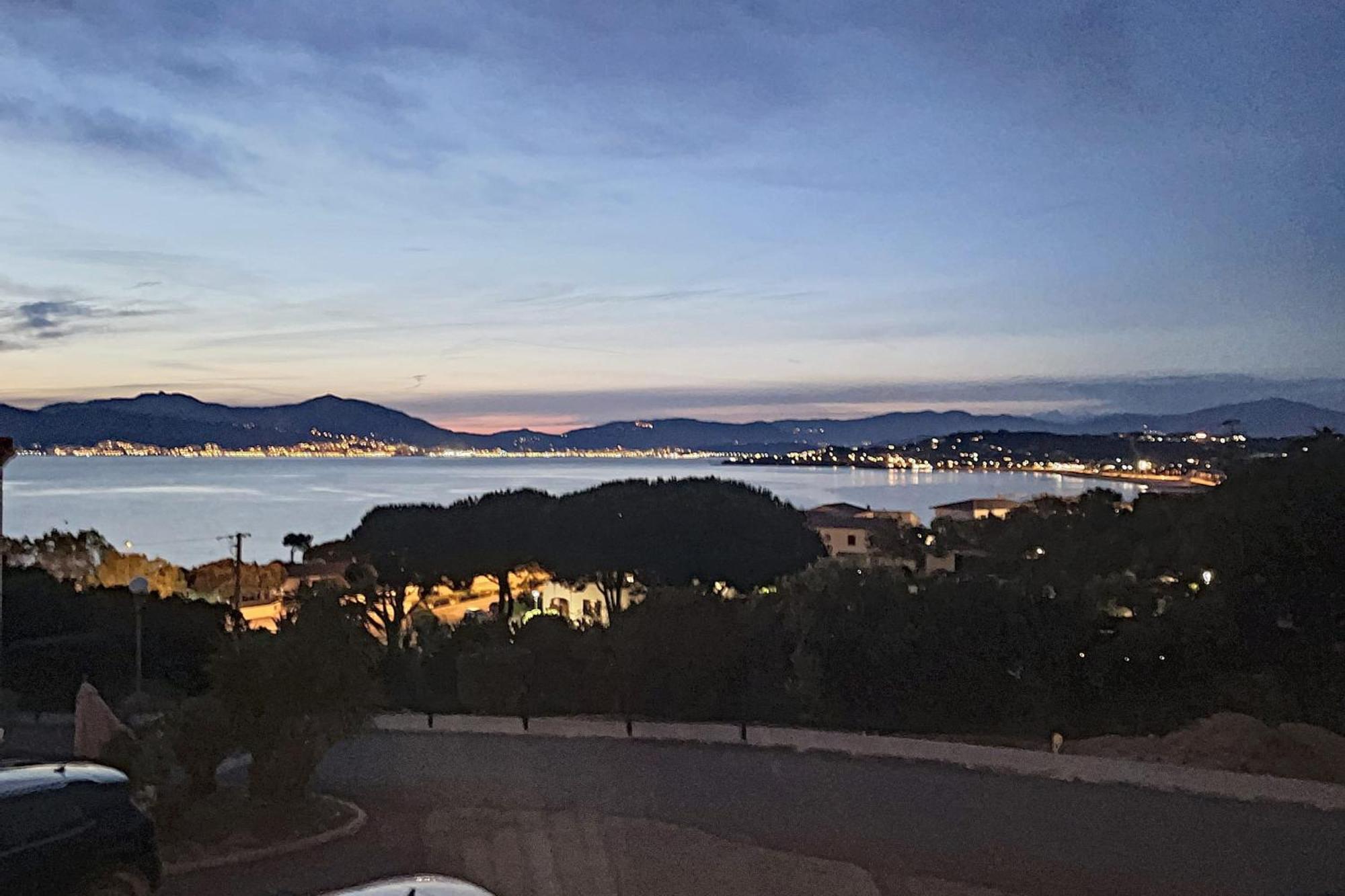 Haut De Villa Vue Mer 3 Pieces Climatise & Wifi 4 A 6 Personnes Pietrosella Εξωτερικό φωτογραφία